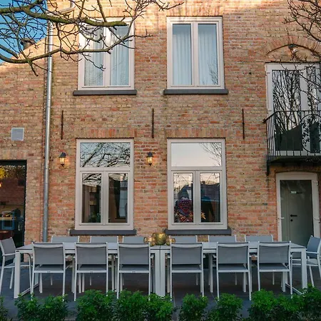 Maison De Juelle *