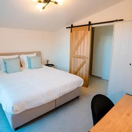 Holiday home Maison De Juelle